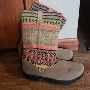 Keen sweater boots